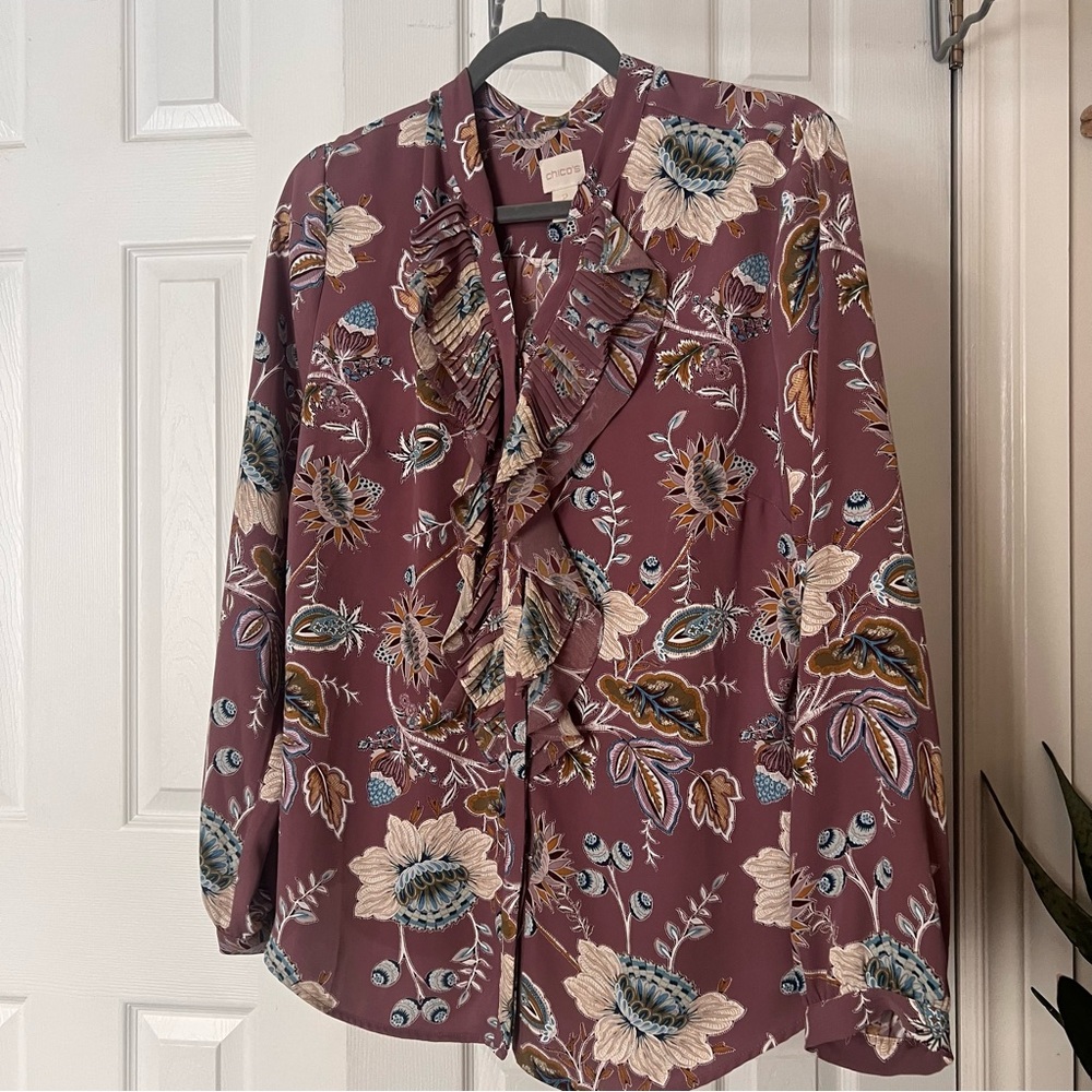 Chico’s floral print blouse with ruffle